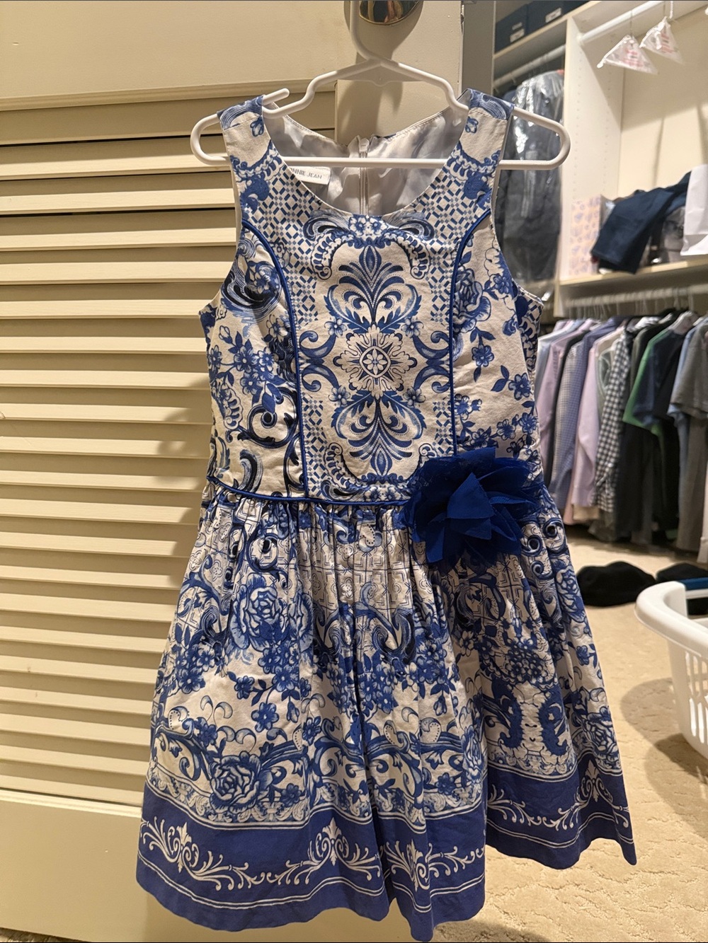 Bonnie Jean Blue and White Floral Jacquard Party Dress with Waist Flower
